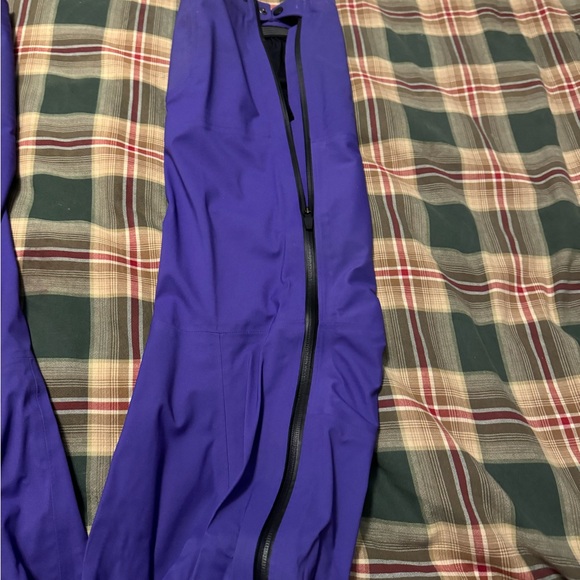 North face pants - Picture 4 of 4